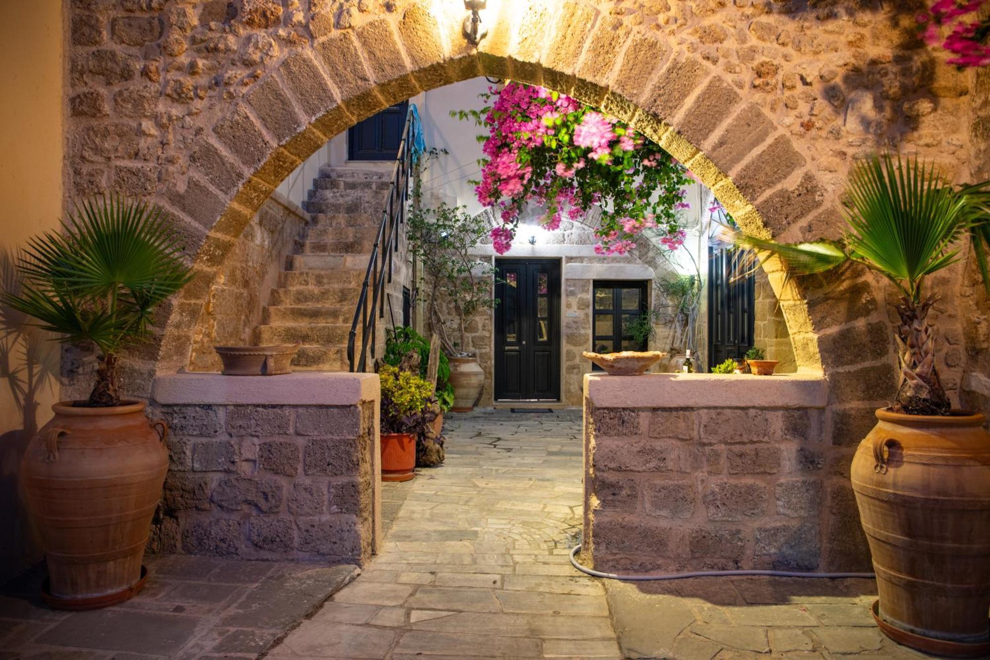 The Old Town House Apartment Rhodes City Exterior photo