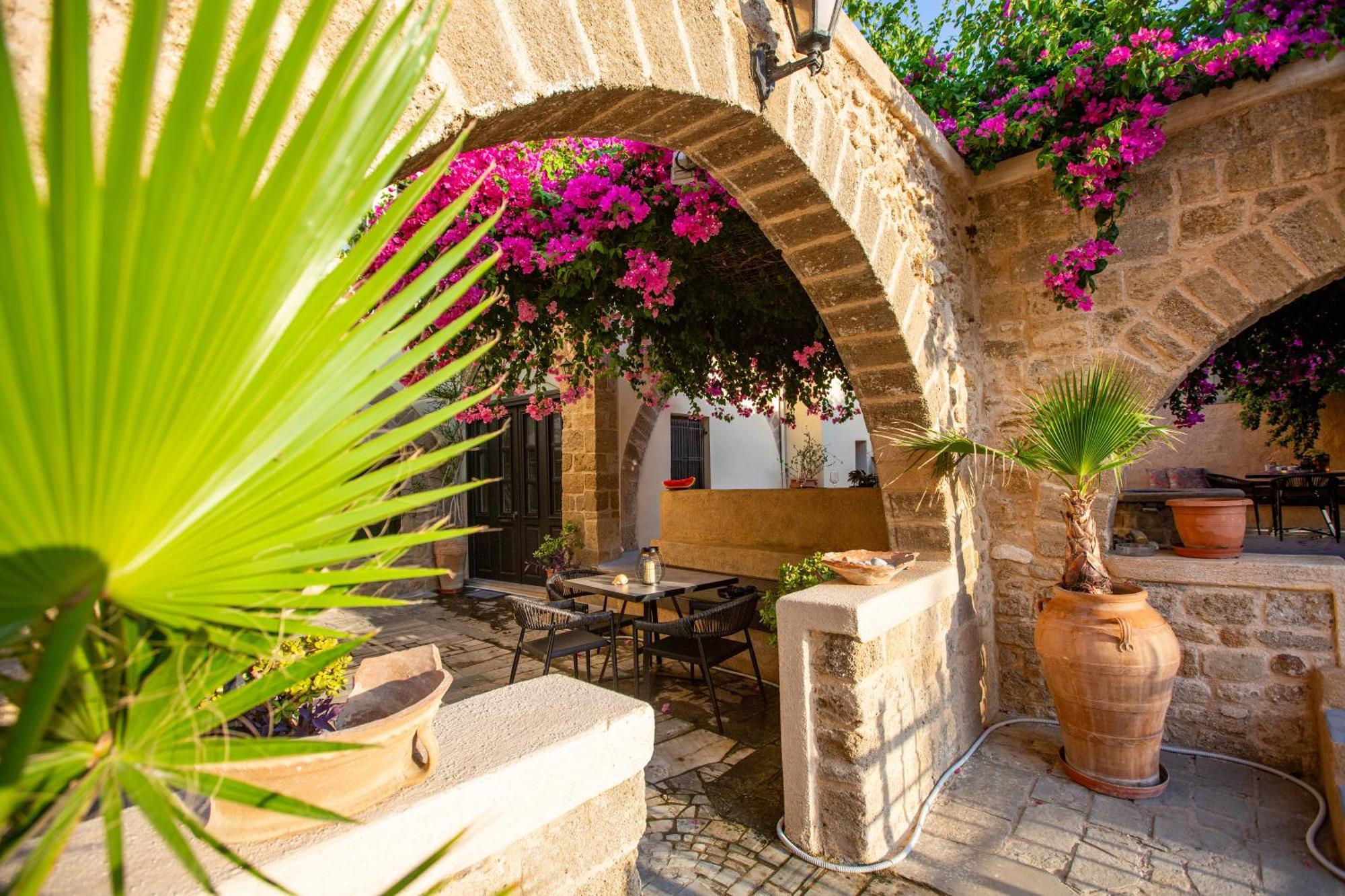 The Old Town House Apartment Rhodes City Exterior photo