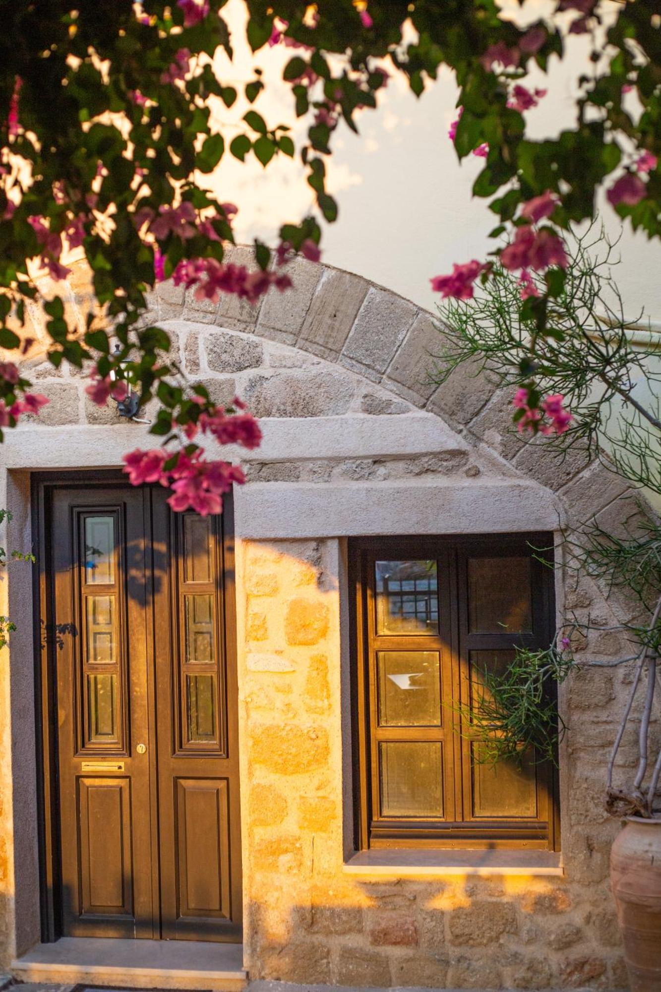 The Old Town House Apartment Rhodes City Exterior photo