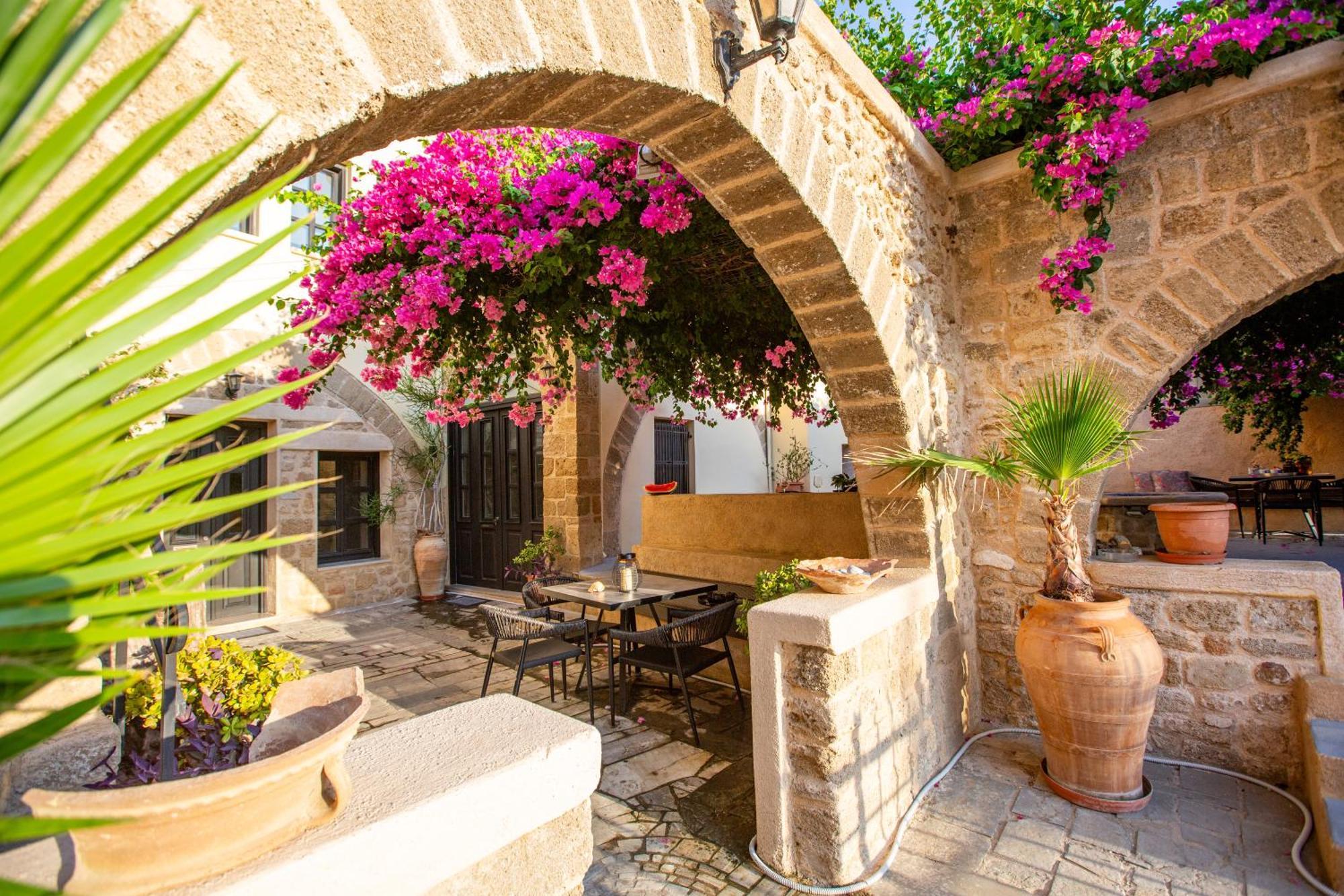 The Old Town House Apartment Rhodes City Exterior photo