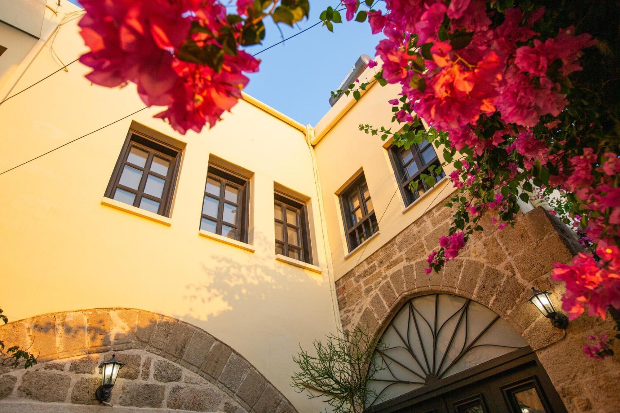 The Old Town House Apartment Rhodes City Exterior photo