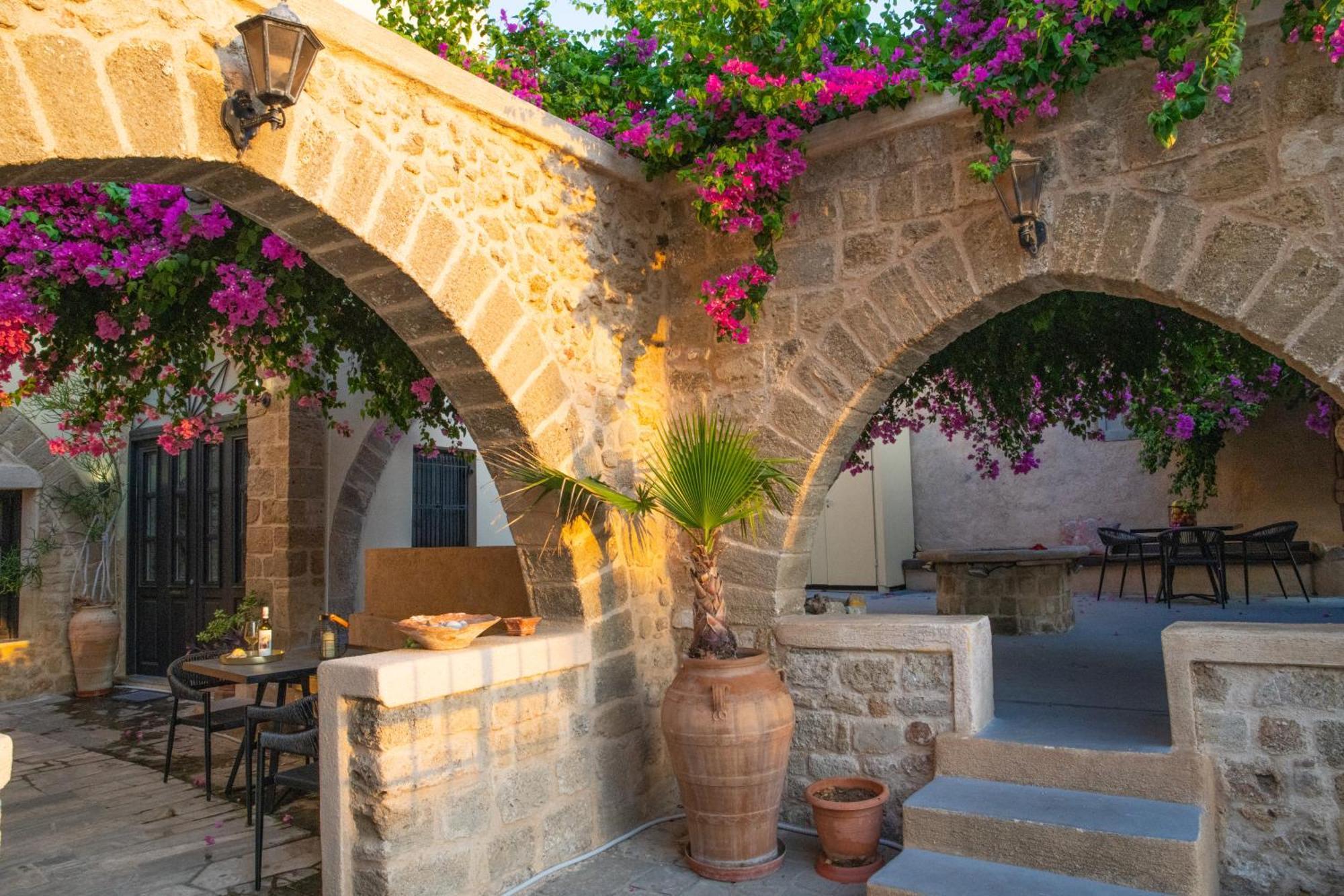 The Old Town House Apartment Rhodes City Exterior photo