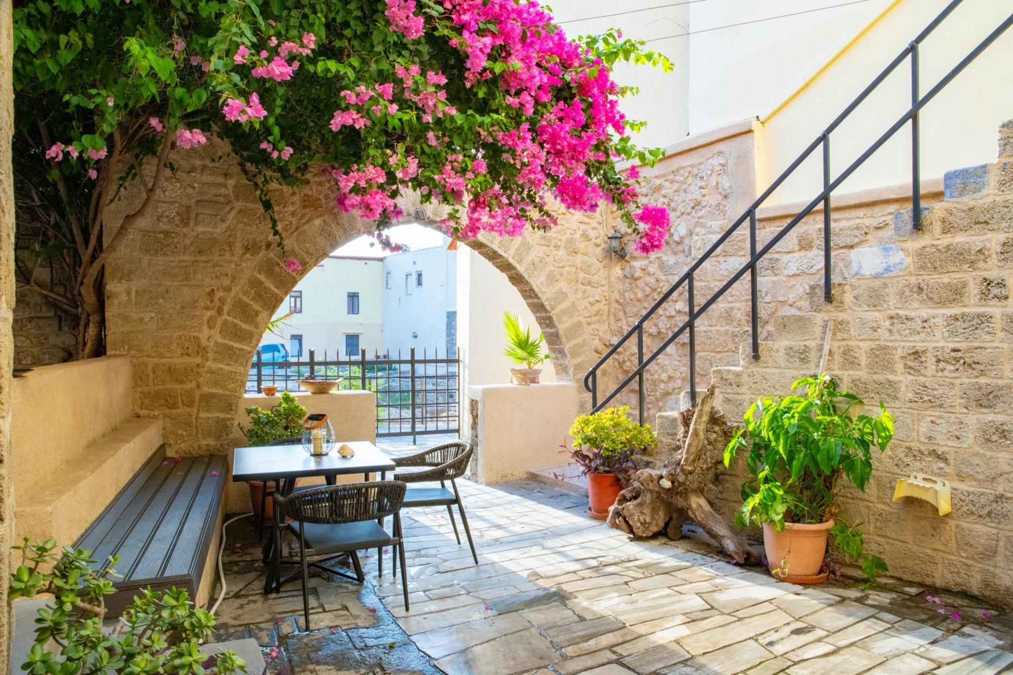 The Old Town House Apartment Rhodes City Exterior photo